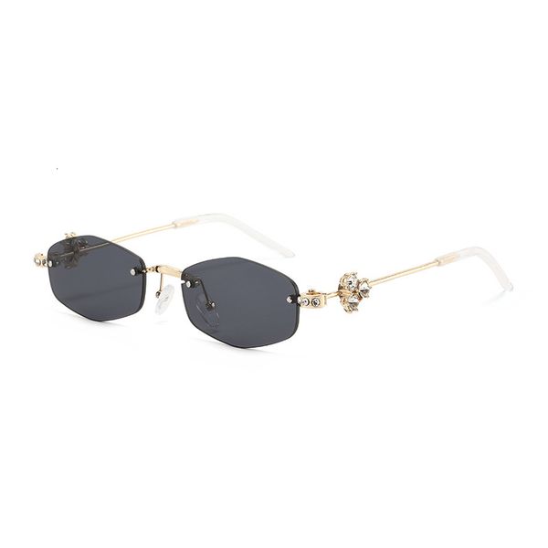 Jennie-style frameless diamond-embellished silver polygonal sunglasses with pure and luxurious feel, suitable for a natural look