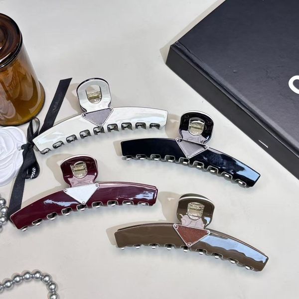 

Luxury Barrettes Designer Womens Letter Hairpin High Quality Classic Hairclips Fashion Shark Hairpin Hair Clips Jewelry Hair Accessories