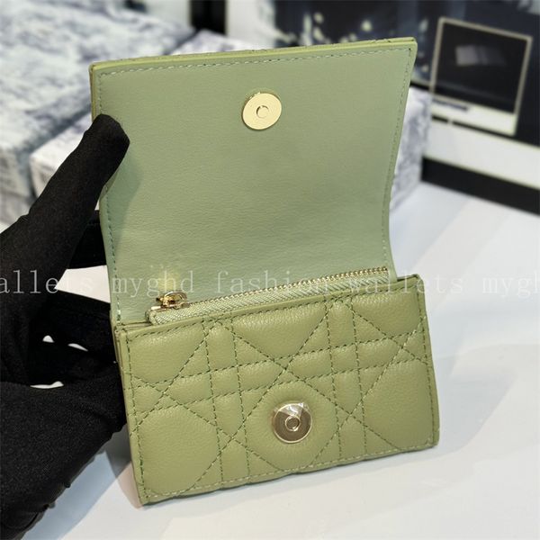 

Quilted Grained Calfskin Compact Wallet for Women 11x7.5x2.5cm Real Leather Card Holder with Gold-Tone Hardware 34827, #6 light gray