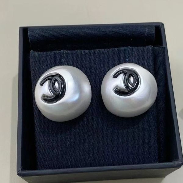 

Designer Earrings Stud High Quality Women Letter Gold Plated Copper Pearl Earring Party Wedding Jewelry Gifts