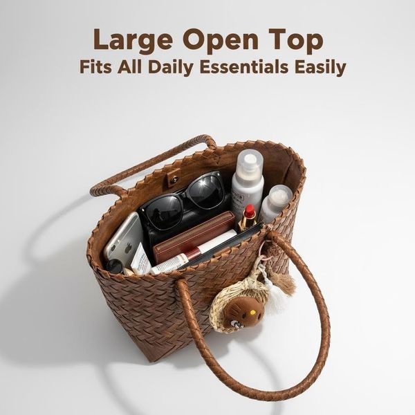 

Women's 2026 New Bohemian Woven Straw Tote Bag Vintage Rattan Handbag Large Capacity Beach Shoulder Bag for Summer Vacation, Brown
