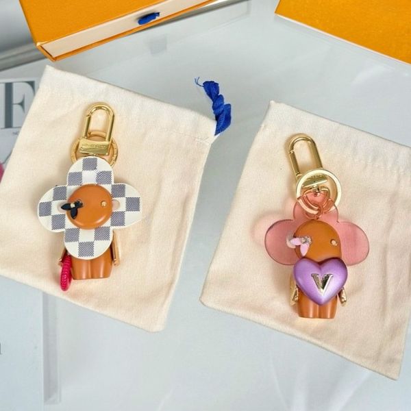 

Designer Keychains Sunflower Doll Keychain Bag Charms Pendant Accessories Sun Car KeyRings Keyring Bags Pendant Gift