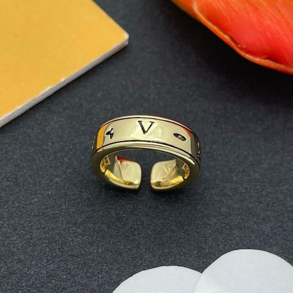 

Designer Rings Luxury Jewelry Wedding Diamond Accessories Classic Fine Finger Ring for Women Wedding Ring Gift