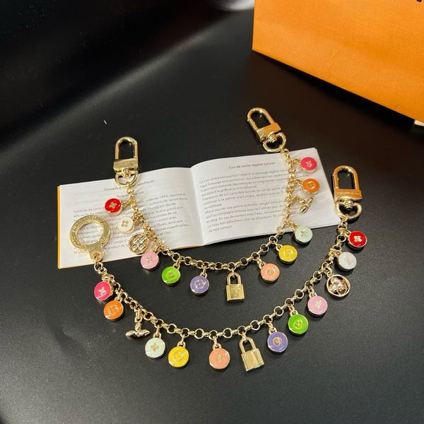 

Luxury Designers Keychains Letters Designers Keychain Car Key Chain Women Buckle Jewelry Keyring Bags Gift