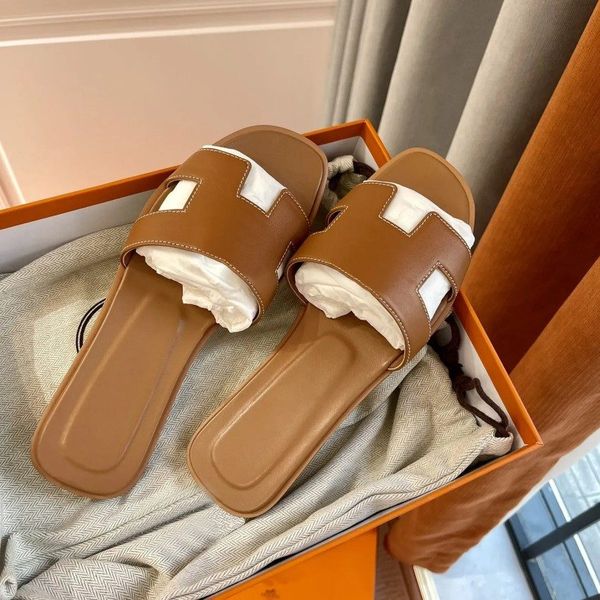 

Designer leather ladies sandals summer flat shoes fashion beach women slippers letter drag, Fuchsia