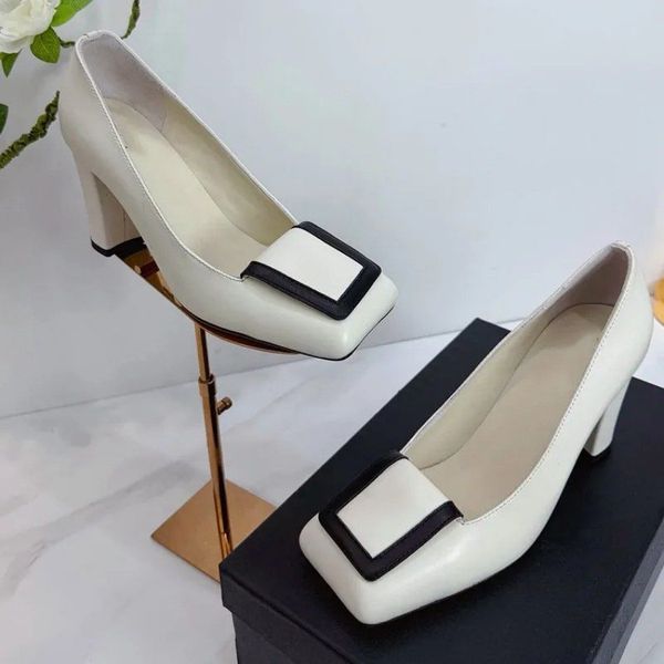 

Designer Summer High Heels Womens Chunky Heel Square Toe Shoes Ladie Smooth Leather Sandals Luxury Brand Sizes 35 41, Grey