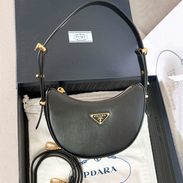 

Designer bag Luxury bag Crescent bag Arqwe Fashion armpit bag Classic handbag Black Crossbody bag 3 in 1 cowhide shoulder bag Classic black Dumpling bag Curved bag, #-8