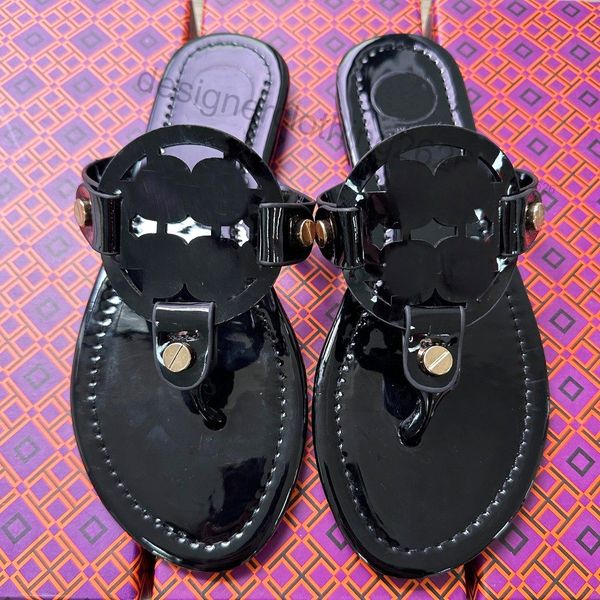 

Designer Sandals Women Slides Slippers Flip-Flop Summer Beach casual Slippers Fashion Hot Classic Luxury Clip on Sandals Comfortable flat Sizes 35-42, A2
