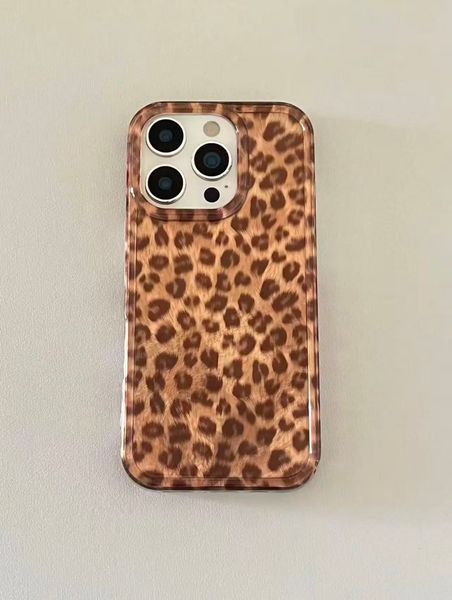 Luxury Brown Leopard Print Iridescent Phone Case for iPhone 15/16/17 Pro Max, Shockproof Protective Cover for Women