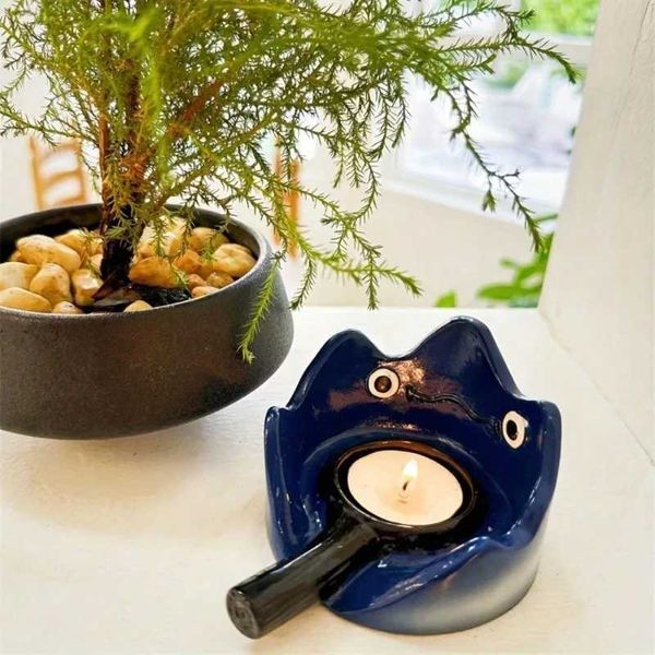 Halloween Candlestick with Cute Cartoon Flame Small Resin Craft Desktop Ornament for Home Birthday Party Decor and Gifts L260519