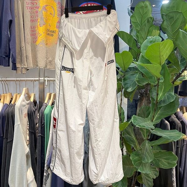 Gear Up in Style: Trendy Cargo Pants Perfect for Outdoor Adventures