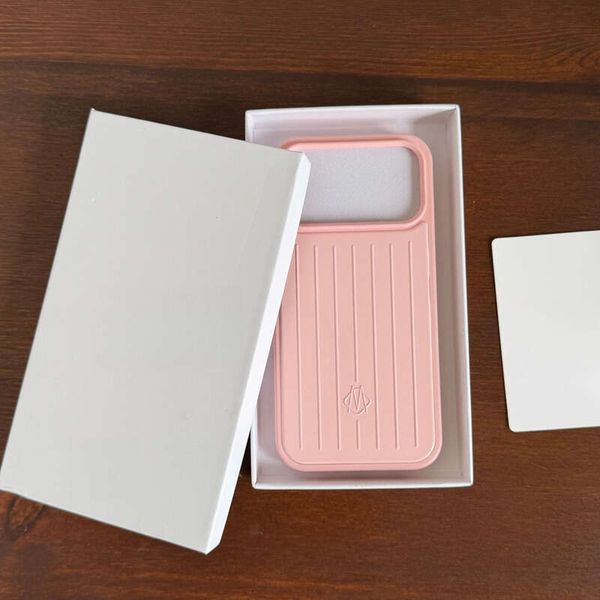 RIM Phone Case Designer Rimowalugage Suitable For 17pro 17promax Aluminum Alloy Luggage Anti Fingerprint Magnetic Protective Thin