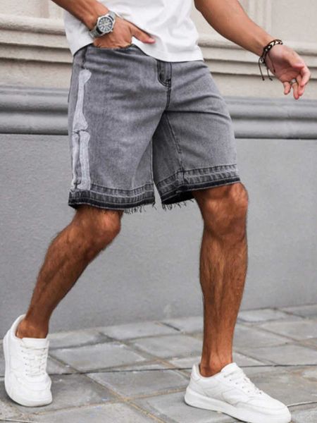 Retro Vibes: Stylish Vintage Embroidered Denim Shorts for Men