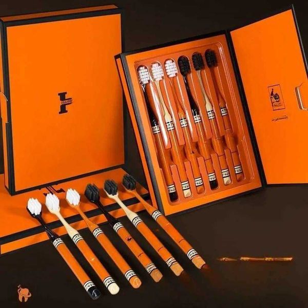 designer toothbrush s Gift Box New Orange for Adult Soft Hair Toothbrushes for Middle and Young Men and Women Couple Family Mom Homedecoration L26710