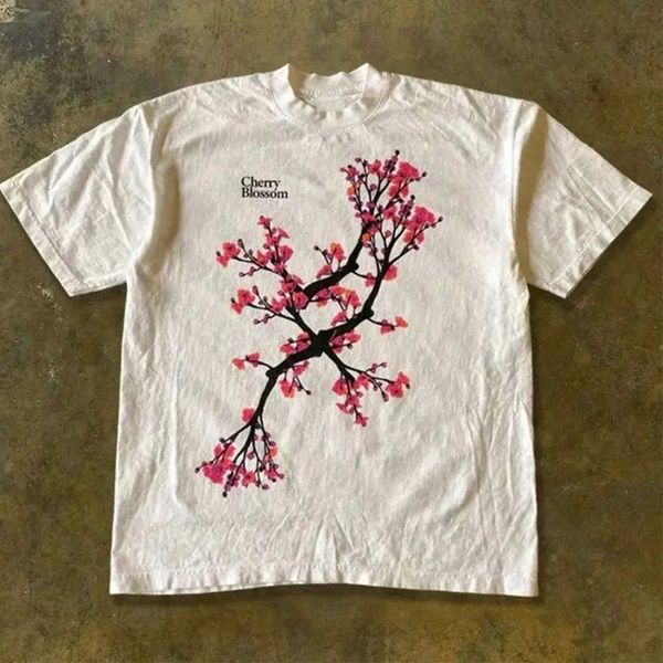 Retro Vibes: Iconic 2000s Harajuku Graphic Tees You’ll Love