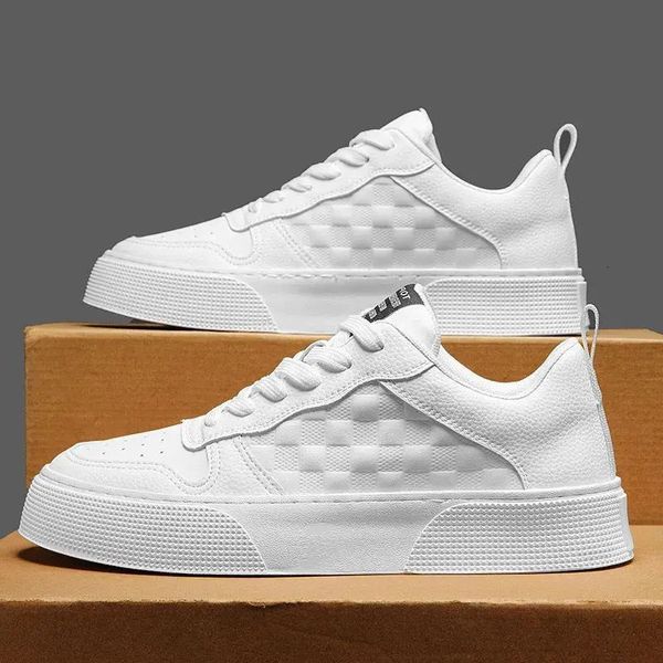 Step Up Your Style with Men's Ultra-Breathable Casual Sneakers