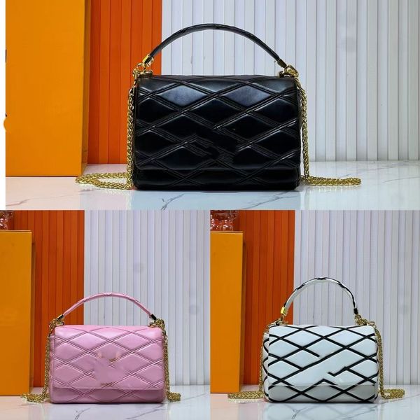 Designer Cross Body Autumn V-Lock Sheepskin Twist-Lock Adjustable Chain Bag Woven Crossbody Bag