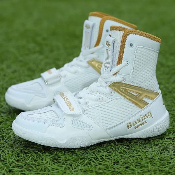 Men Lightweight Male Boxing Shoes Size 36-45 Exercise Gym Footwears 26L0729