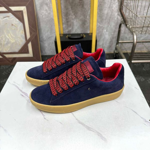 Luxury Designer Men Casual Sneakers Frosted Suede Lace Up Lightweight Breathable Sports Shoes Fashion Walking Trainers Flat Increase Shoes 260731