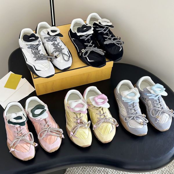 sneakers Designer shoes casual dresses Training genuine leather pleated for women 26 three-dimensional flower Forrest Gump fashionable