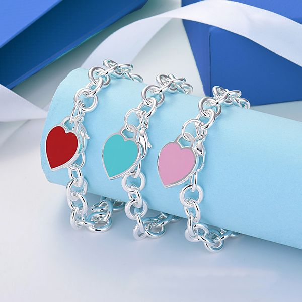 

Classic designer bracelet, enamel blue and pink heart bracelet, heart-shaped bracelet, chunky chain bracelet, fashionable, birthday party gift, wedding jewelry.
