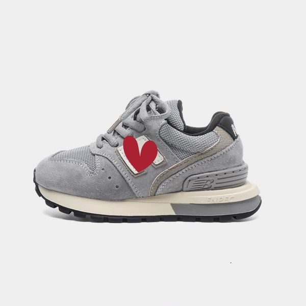 

kids retro sneakers low top for boys girls Suede Mesh Casual Shoes lightweight children Non-Slip Lightweight Walking youth streetwear Shoes for Toddler Little Kid, Gray