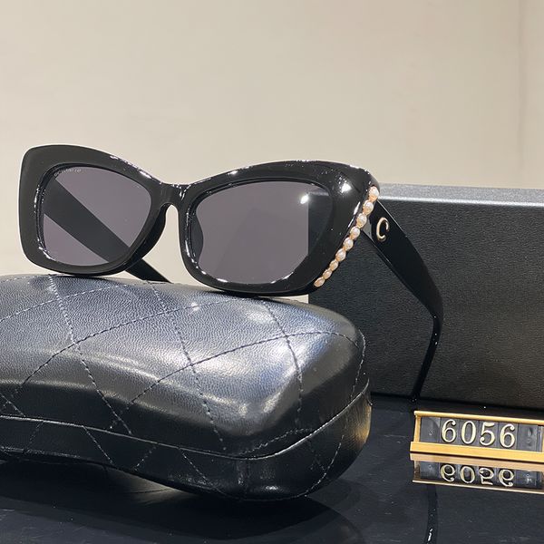 

Designer Classic Sunglasses Luxury Fashion Glasses Women Circular Fashionable Daily Outfit Design for Man Woman Full Frame Black White Color Optional High-quality