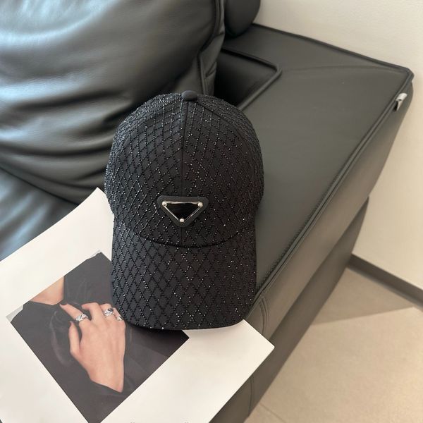 

Women's Rhinestone Grid Baseball Cap Cap Casquette Luxe Cappello Luxury Bling Diamond Peaked Cap Adjustable Fashion Sun Hat for Outdoor, Beige