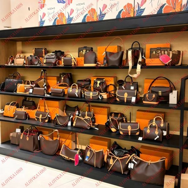 

Trend Bag Designer Women Highest Quality Nano Diane Handbag Fashion Ladies Hobo Shoulder Bag Leather Classic Mini Chain Purses Luxury Crossbody Bags No Box, Cream