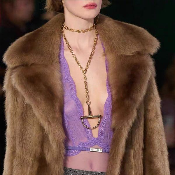 

Luxury Pendant Necklace Designer Vintage 18K Gold Necklace Stackable Sweater Chain Classic Minimalist Necklace Thick Chain Necklace High Quality Party Jewelry