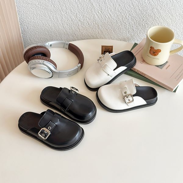 New Free shipping Kid's Shoes Sneakers Trendy Childrens Flip Flops Versatile Style for Any Occasion Breathable simple