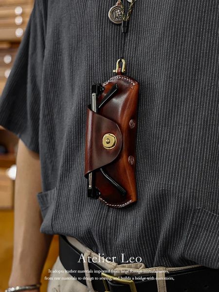 Vintage American Style Vegetable Tanned Leather Glasses Case - Portable Eyeglass Holder with Lanyard for Men/Women 260421BJ