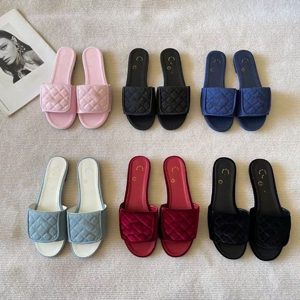 Luxury Women’s Denim Slippers for Everyday Comfort