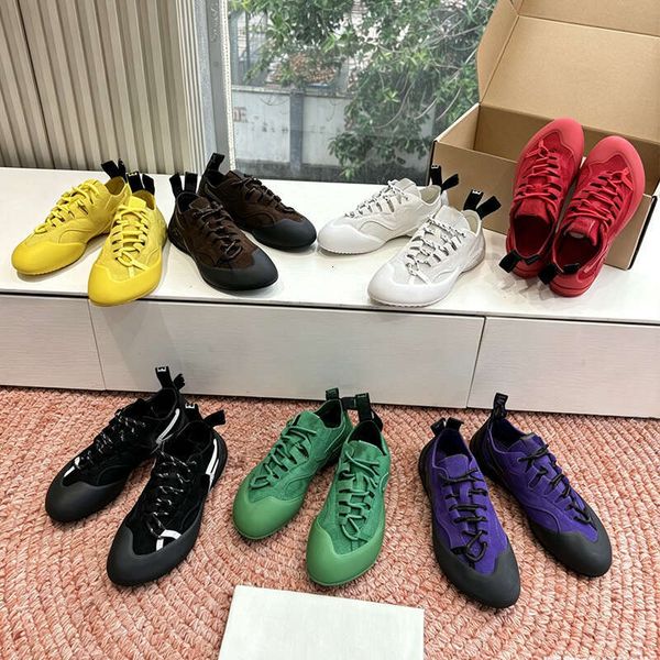 Top Designer 2026 New Retro Low Top Suede Sneakers Logo Embroidery Lace Up Casual Shoes Comfortable Vintage Style Daily Trainers for Men Women with Gift Box