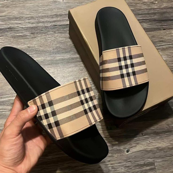 

Designer Sandals Women's Sandals Slippers Fashion Floral Slippers Leather and Rubber Flats slides Sandals Summer Beach lightweight Shoes Bottoms Slippers 999, Color 27
