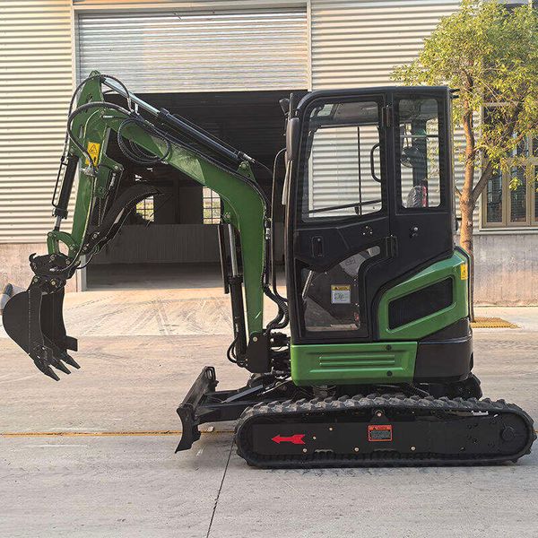 

Compact Crawler Mini Excavator 2.6 Ton with Large Hydraulic Oil Cooler System Durable Small Digger Machine for Hot Climate Environments