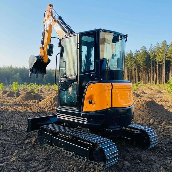 

Crawler Mini Excavator 3.5 Ton for Retaining Wall Repair and Soil Stabilization Reliable Small Tracked Digger for Civil Engineering Task