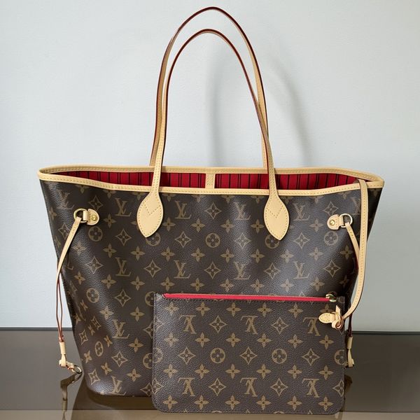 

louiss vuittionn bags Designer Bag Ladies Letter embossed Shoulder Bag Cowhide leather Luxury Bag High Quality Women's Handbag Purse Metal chain Crossbody Bag Black, L-40