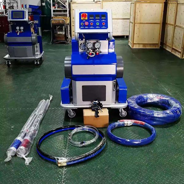 

Polyurea Spray Machine for Rooftop Solar Base Waterproofing High Pressure Polyurethane Foam System with Lightweight Handheld Spray Gun