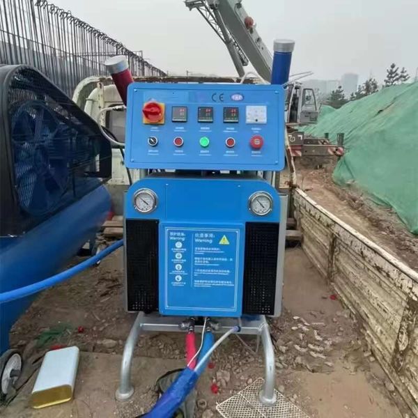 

High Flow Polyurethane Spray Machine for Large Roof Projects Polyurea Foam Equipment with Stable Pressure and High Output Performance