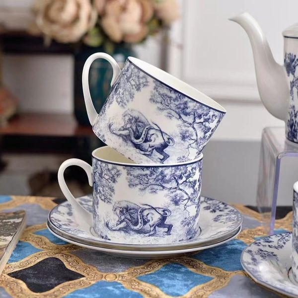Designer European Luxury Home Porcelain Coffee Mug and Tray, Afternoon Tea, Best Friends, Red Tea Cup, Gift, Coffee Mug, Teacup.