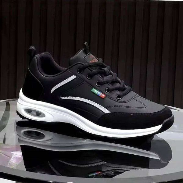 Designer Running Shoes 2025 Top Fashion Breathable Soft Soles Sneakers Men's Summer Casual Sneaker for Man in Any Occasion