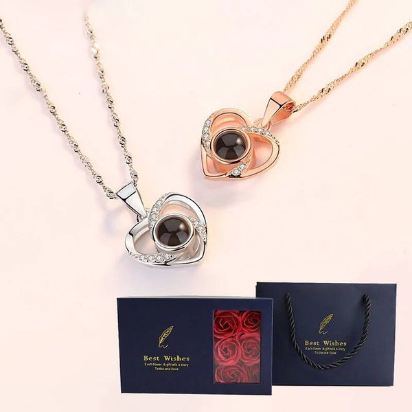 Bestseller Heart Necklace With Roses Gift Box 100 Languages I Love You Pendant Projection Jewelry For Lover Girlfriend Accessories ddmytues