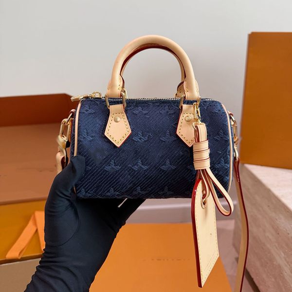 26ss Pillow 3D Flower Denim Cosmetic Bags & Cases Women Luxurys Designers Totes Handbag Wallets Messenger Purse Card Holder pouch Household storage 24/26cm