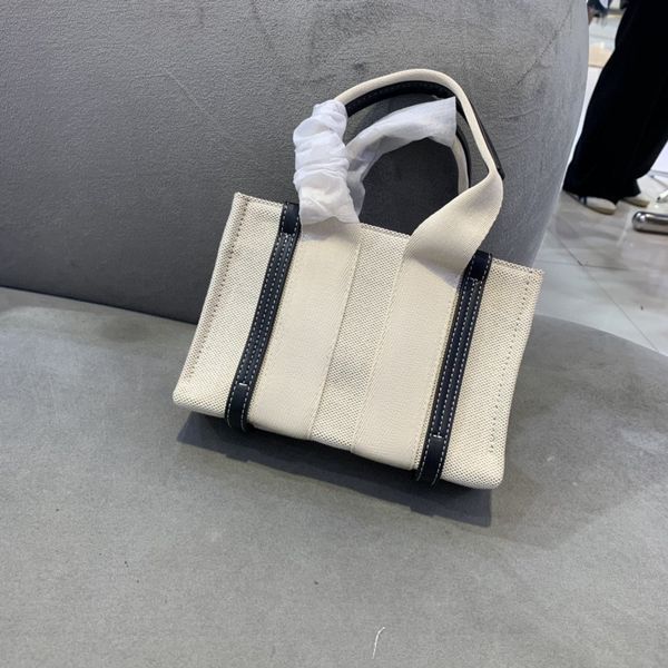 

Luxury Top Handbag bag bags Designer Tote Bag Straw bag Elegant Tote Collection Versatile Designer Shoulder Bags in Various Sizes Featuring Durable Materials, C7