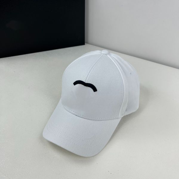 

Luxury Baseball Mens Hat Letter Designer Baseball Cap for Men Women Sunshade Hat Round Sports Letters Adjustable Summer Casual Sunshine Hat, White