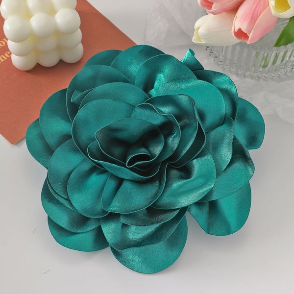 

Exaggerated handmade flower brooch, clothing accessory, candy colored flower shawl pin, sweet flower brooch, bow pin, Green
