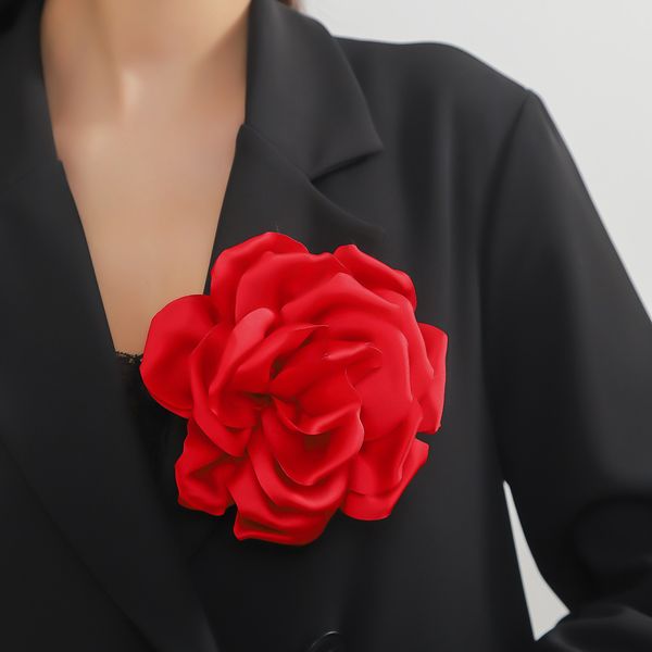 

Satin flower wedding flower brooch handmade oversized rose bridal brooch shoulder patch, Red