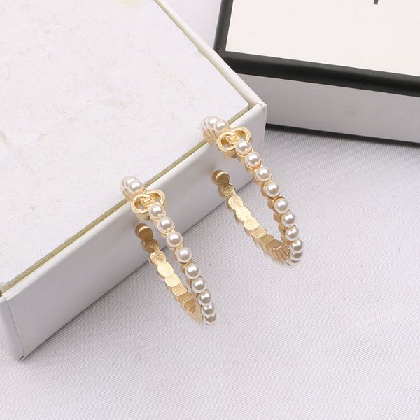 

Designer Earings Simple Women Fashion Letter Earring inlay Pearl Crystal Rhie Metal Eardrop Dangle Gold Sier Round Stud for Girls Lovers Jewelry Gifts