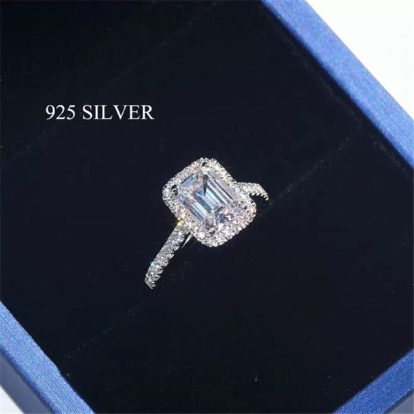 

Top Super Sparkg Moissanite Wedding Rings Jewelry Real Sterg Sier Emerld Cut 5A Cubic Zircon CZ Dia Gemstones Eternity Party Women Band Ring